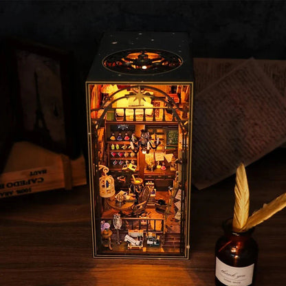 HiNooki - Mira Magic HouseBook Nook